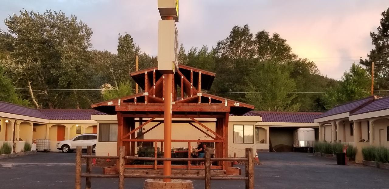 Grand Motel Williams Dış mekan fotoğraf